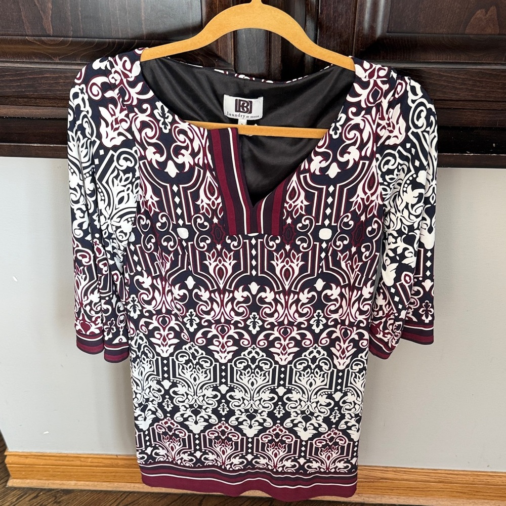Laundry by Design Black and White Ornate Blouse